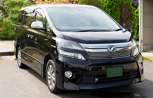 ベルファイアの外観写真